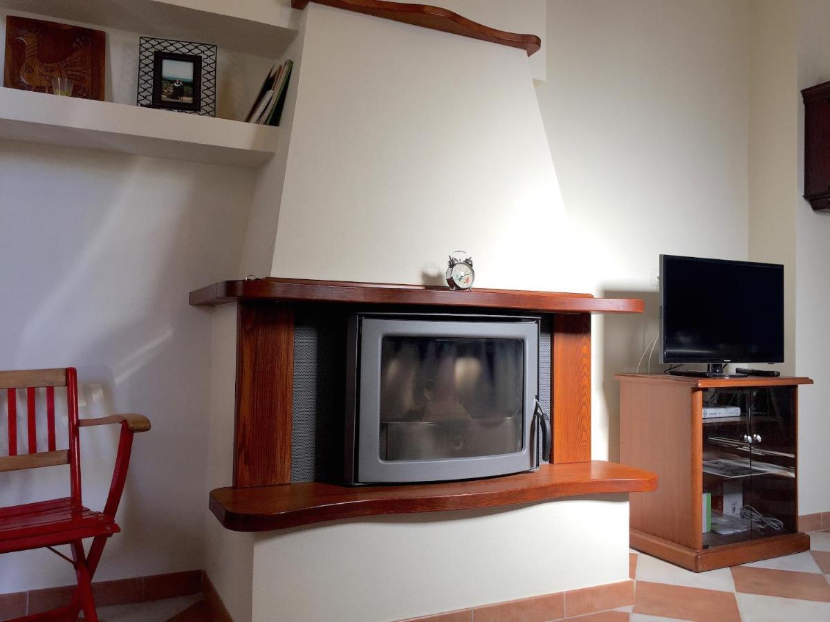 Casa Ondina Ussana - Giardino, Wi-Fi, Aria Condizionata Apartment Ngoại thất bức ảnh